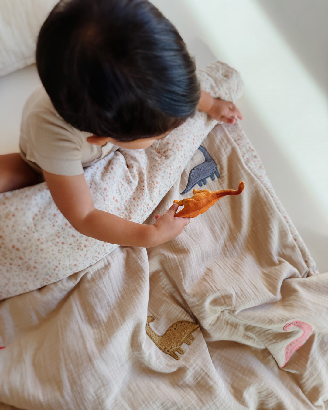 Nova Toddler Blanket - Dinos